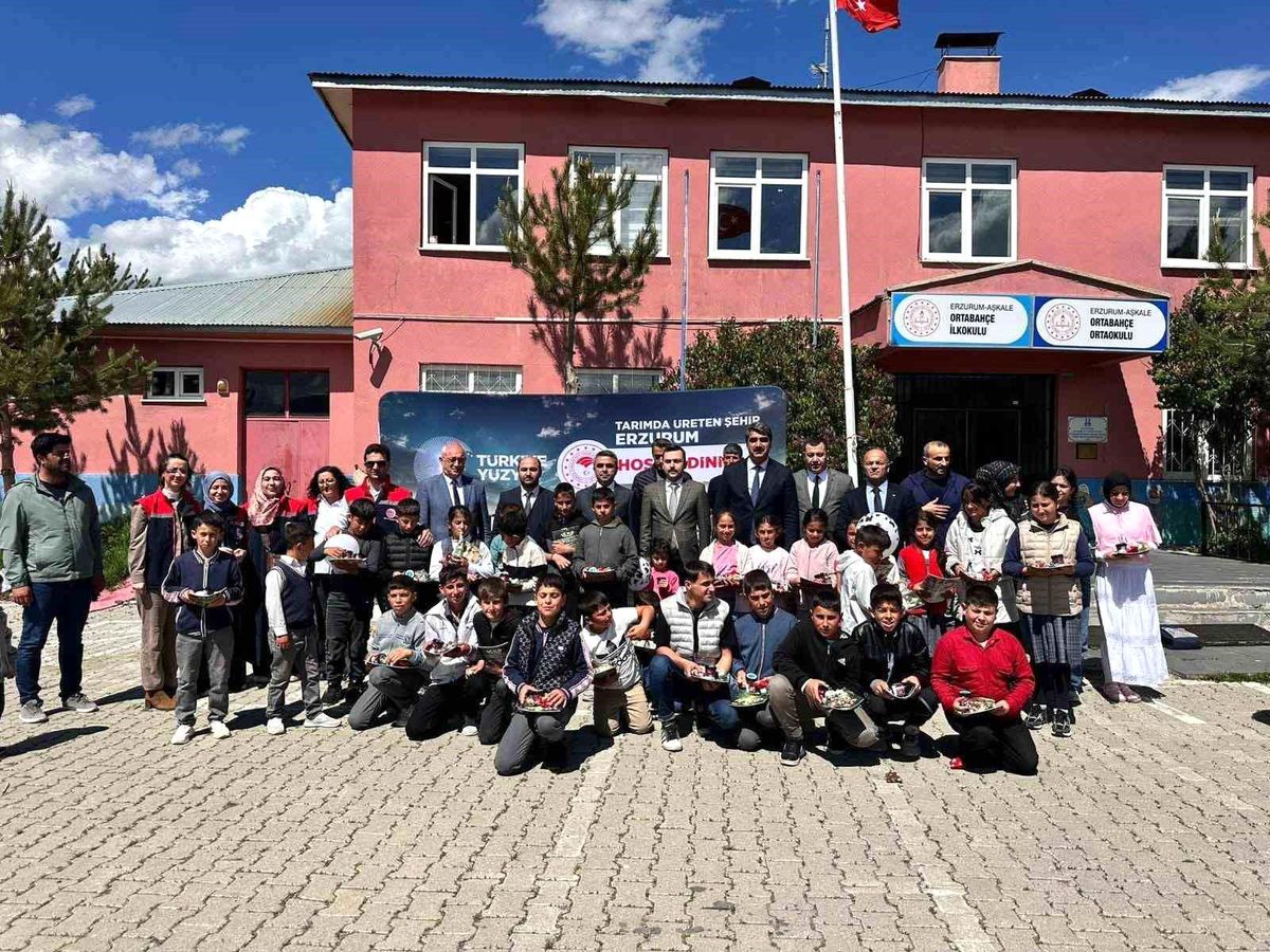 Aşkale’de dünya süt günü etkinliği düzenlendi