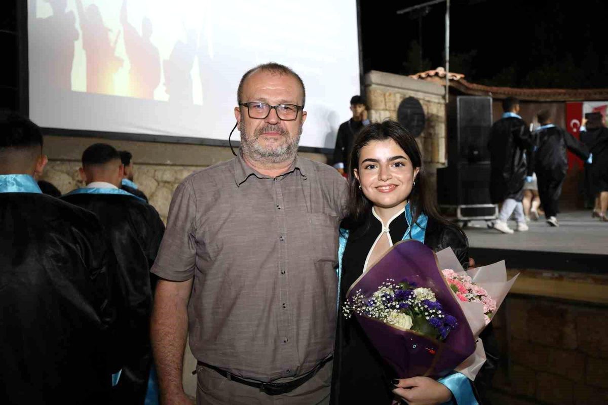 Otomotivde Tek Kadın Mezun: Bahar Topcu