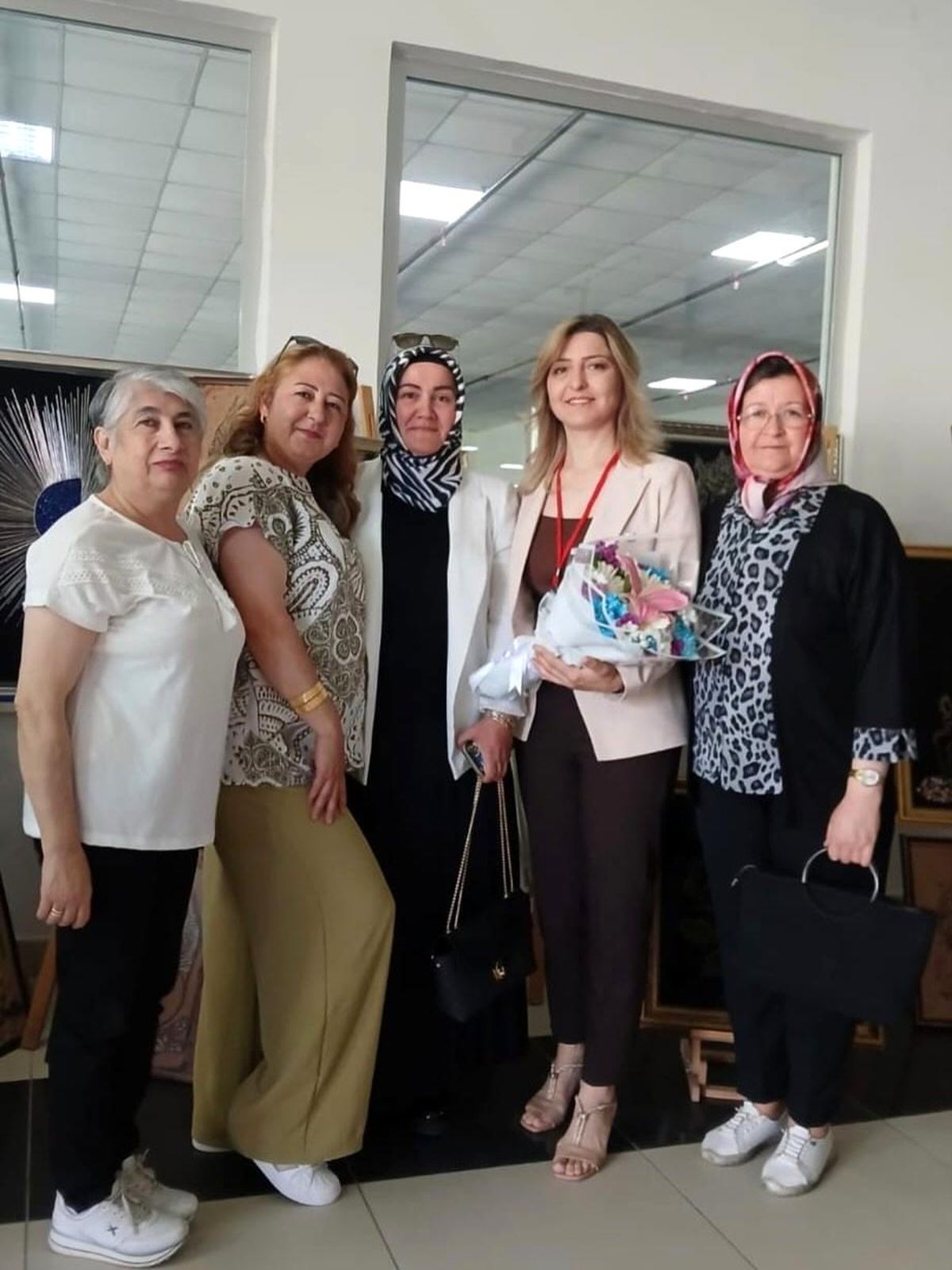Bahçelievler kursundaki eserler Ahmet Akın’da sergilendi