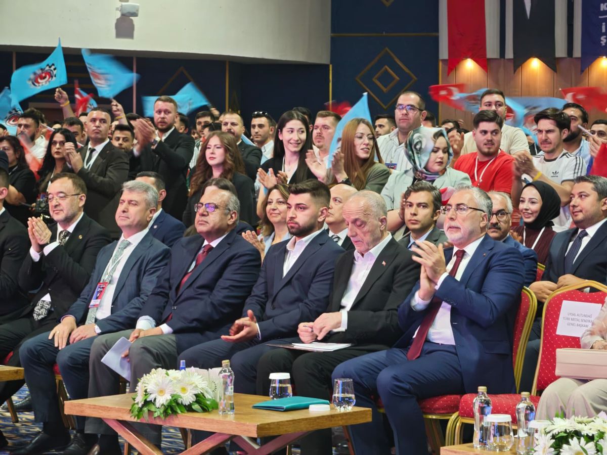 Bakan Işıkhan’dan Dijital Dünya Uyarısı