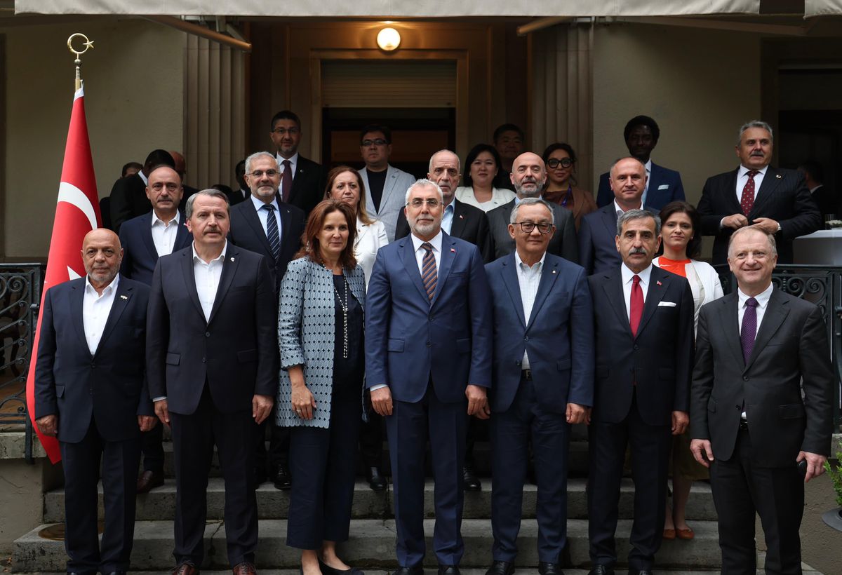 Bakan Işıkhan, Cenevre’de ILO Konferansı’na Katıldı