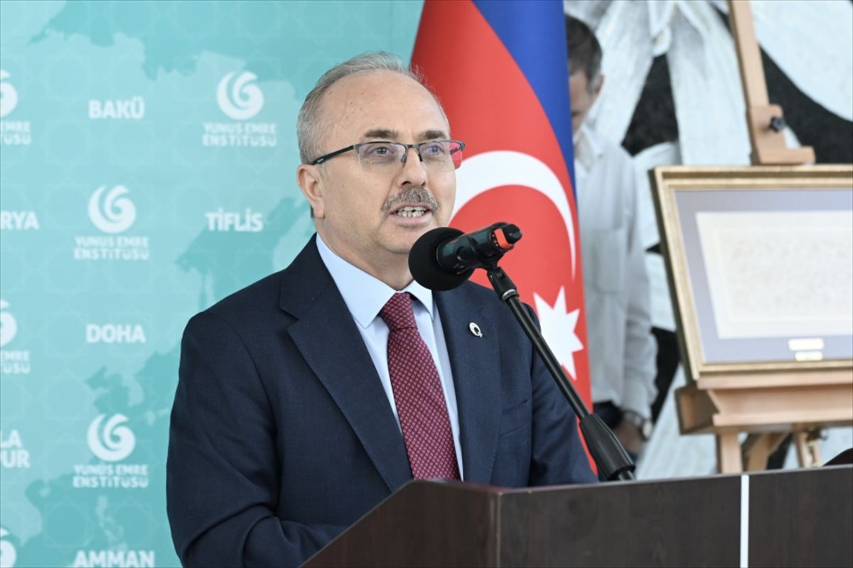 Bakü’de Geleneksel Tezhip ve Minyatür Sergisi Açıldı