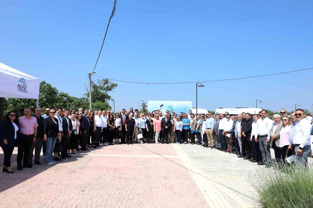 Başkan Şadi Özdemir, muhtarlara turizm projelerini anlattı