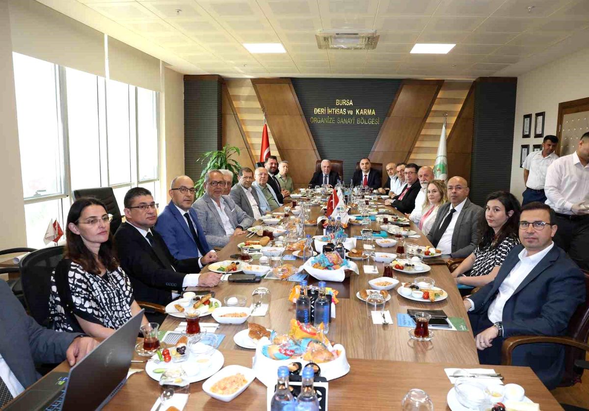 Başkan Şadi Özdemir sanayicilerle buluştu
