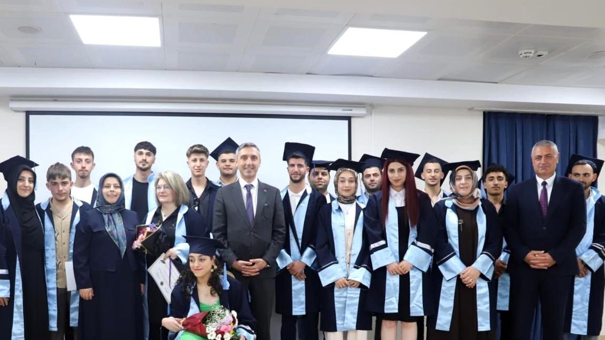 Bayburt MESEM Mezuniyet Töreni