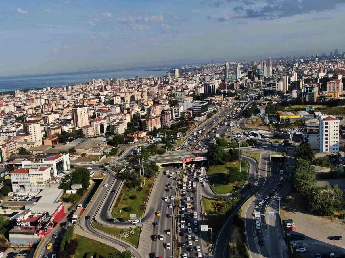 İstanbul’da Bayram Sonrası Trafik Yoğunluğu