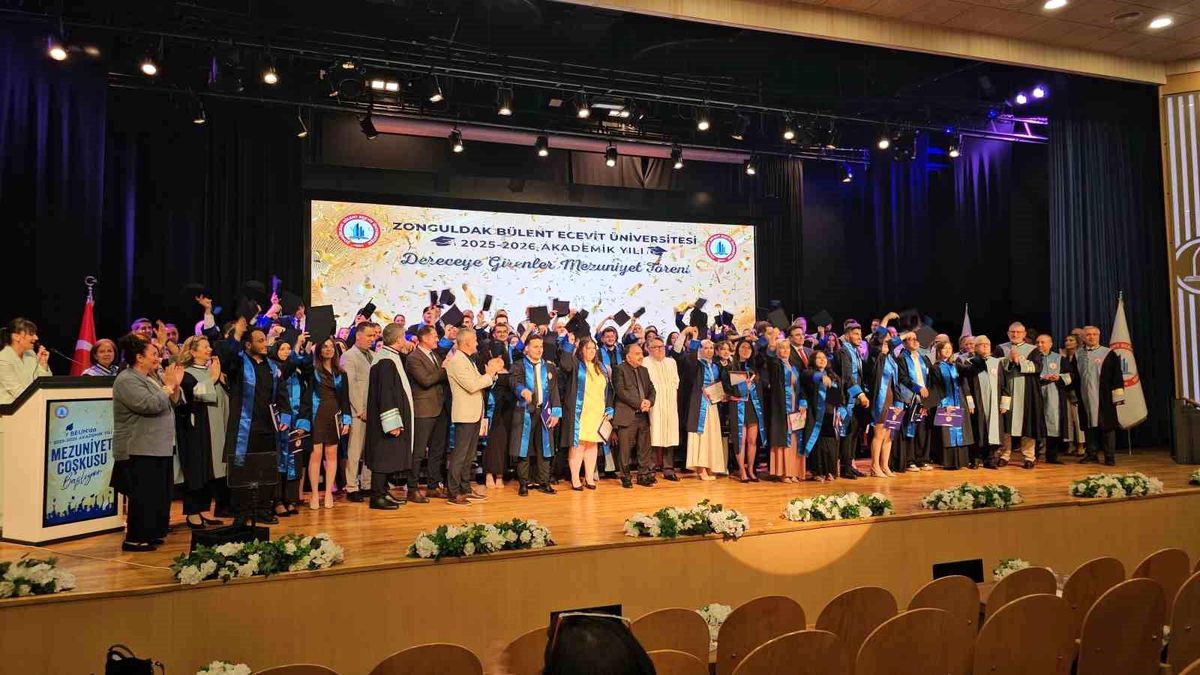 BEUN’de Mezuniyet Töreni Heyecanı
