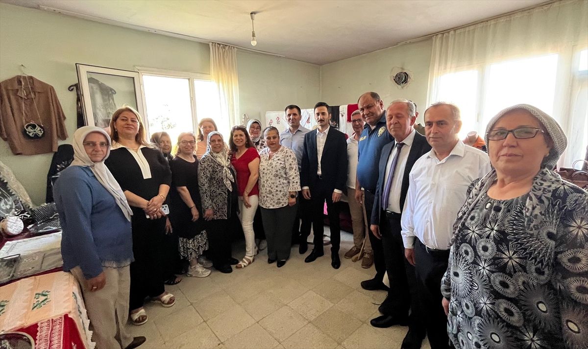 Beydağ’da Yıl Sonu Sergisi Açıldı