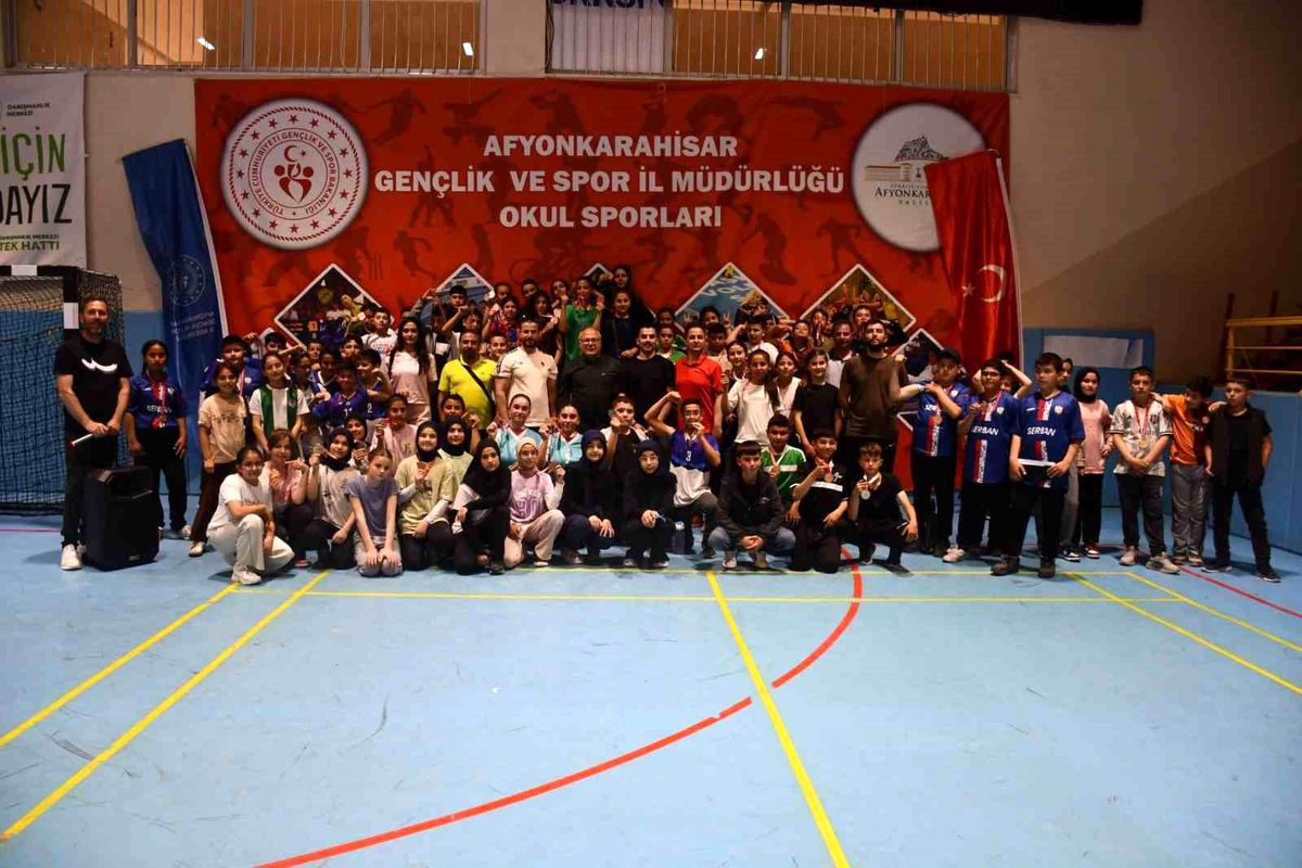 Bilek Güreşi Müsabakaları Tamamlandı