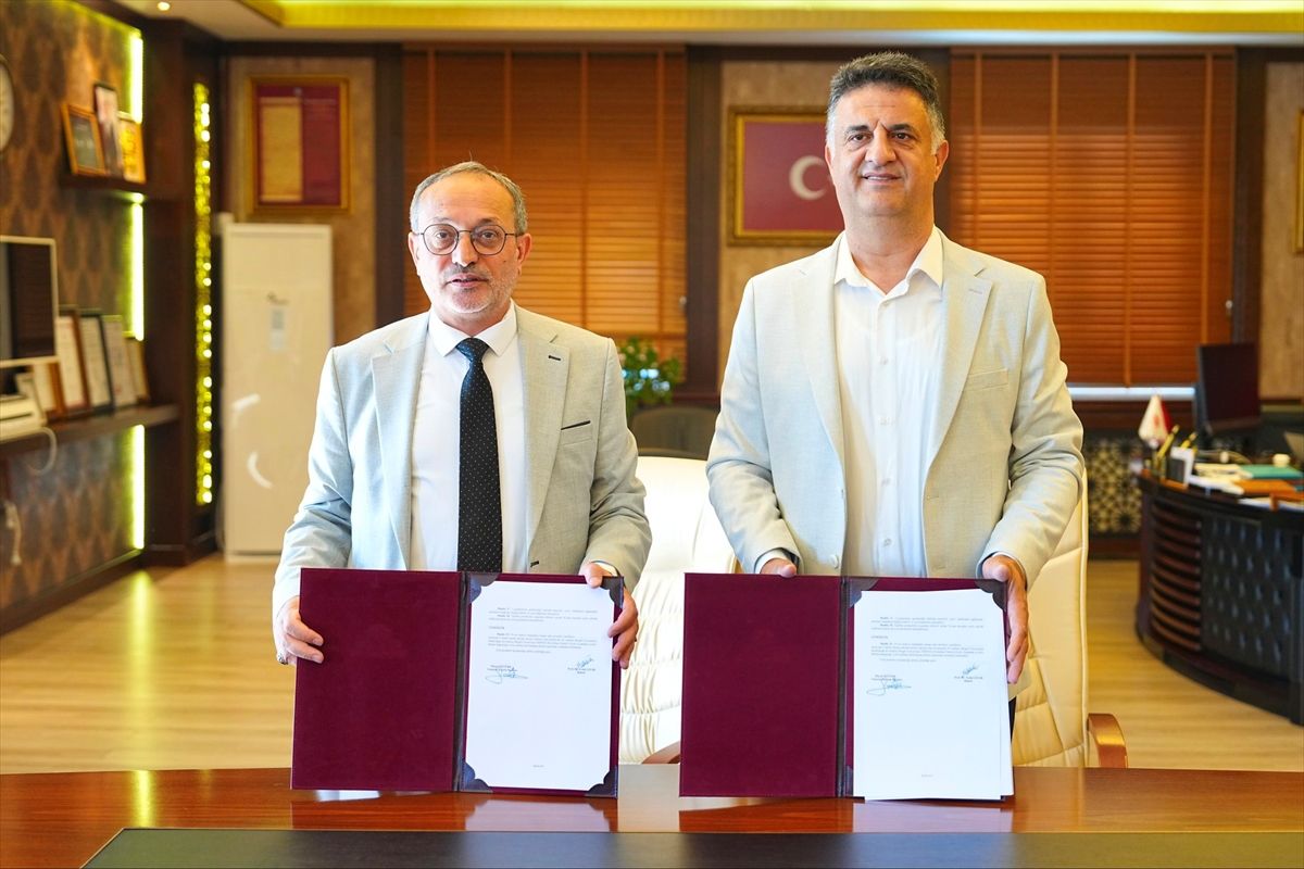 Bingöl Üniversitesi’nden Perde Firması ile İşbirliği
