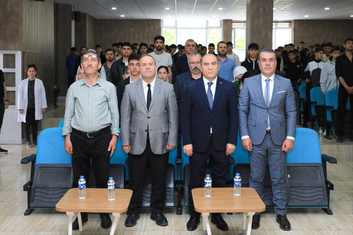 Bitlis’te Kur’an-ı Kerim Okuma Yarışması