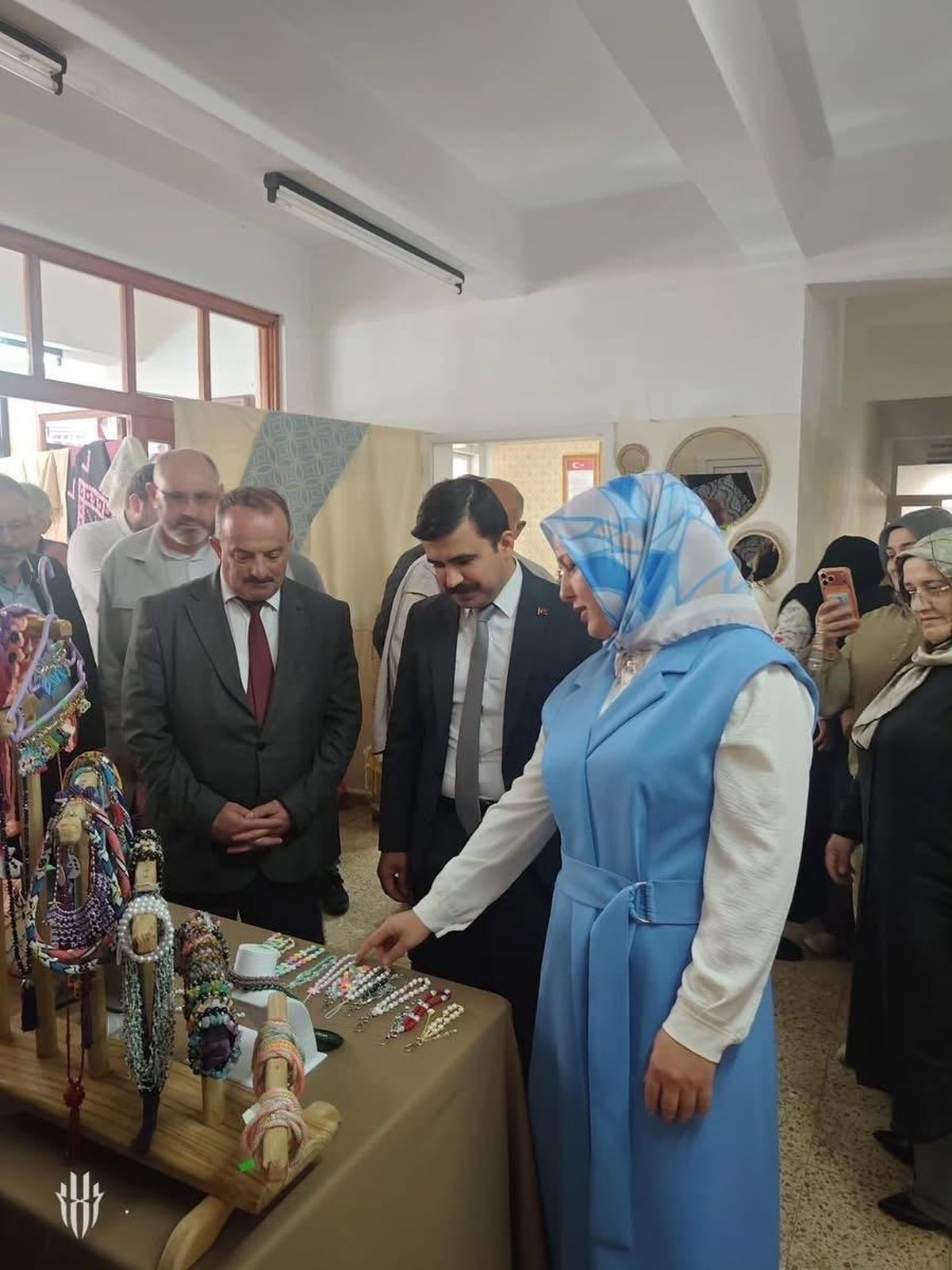 Çaykara’da Yıl Sonu Sergisi Açıldı