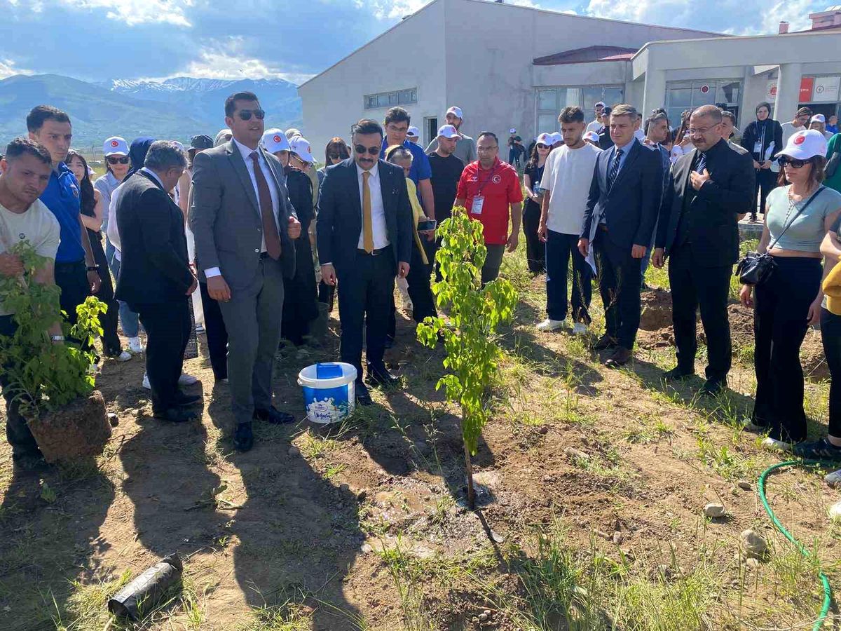 Erzincan’da Fidan Dikimi Etkinliği