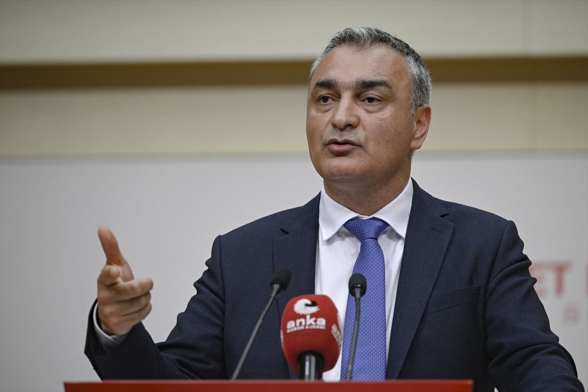CHP’nin Yeni MYK Üyeleri Belirlendi
