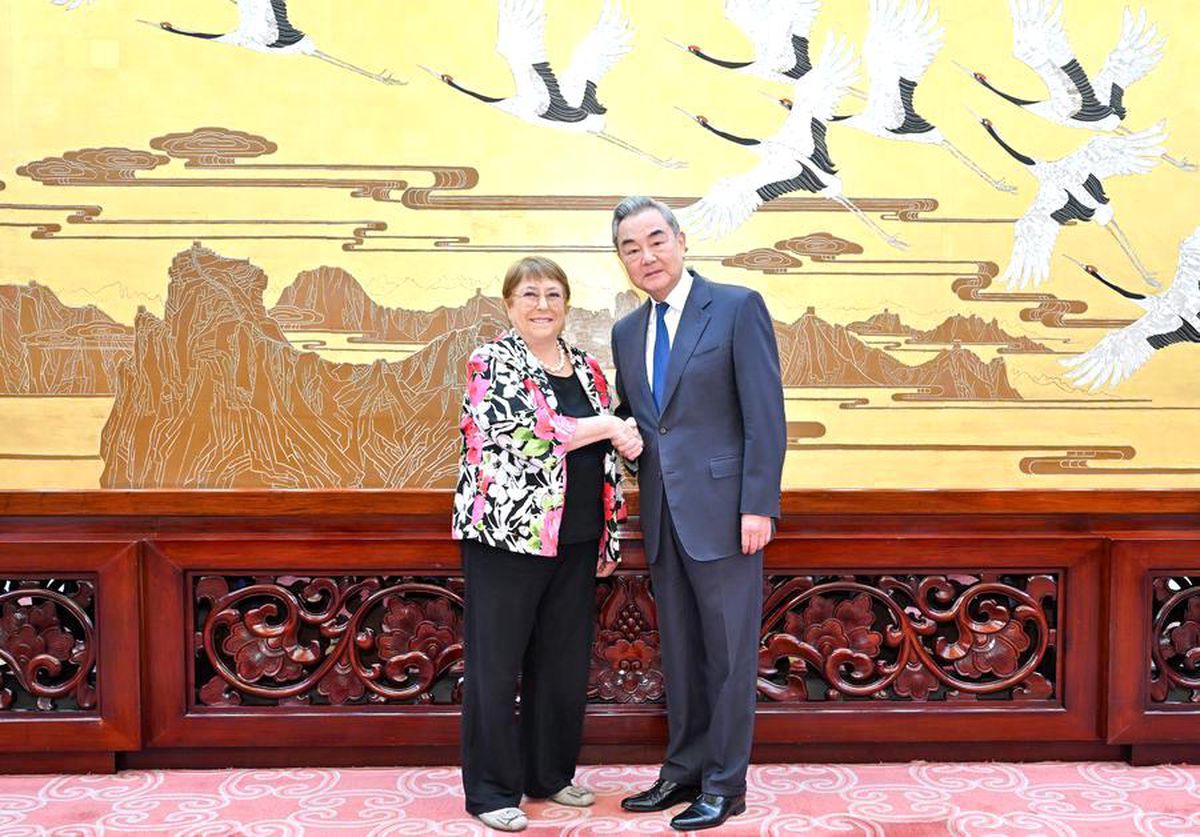 Çin ve Bachelet BM Genel Sekreterliği İçin Görüştü
