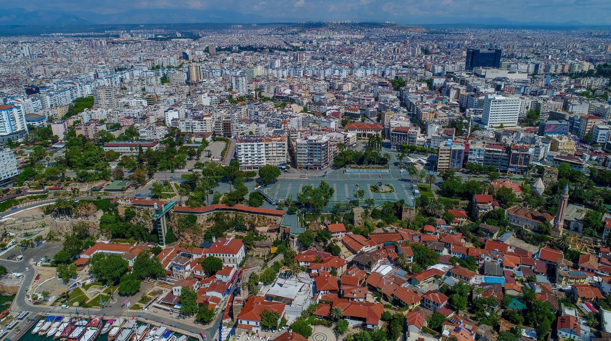 Çinli Yatırımcılar Türkiye’den Konut Almaya Devam Ediyor