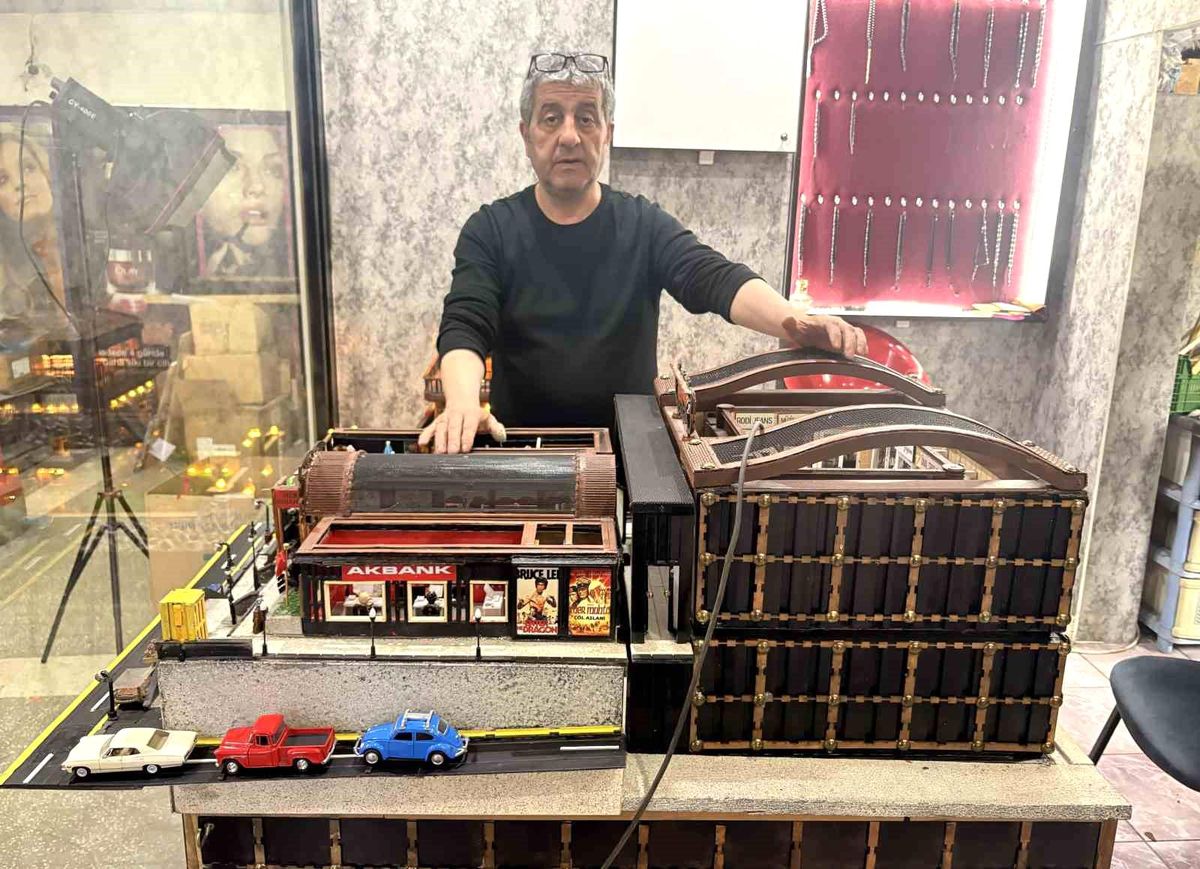 Yılmaz Küçükoğlu’ndan Tarihi Dadaş Sineması Maketi
