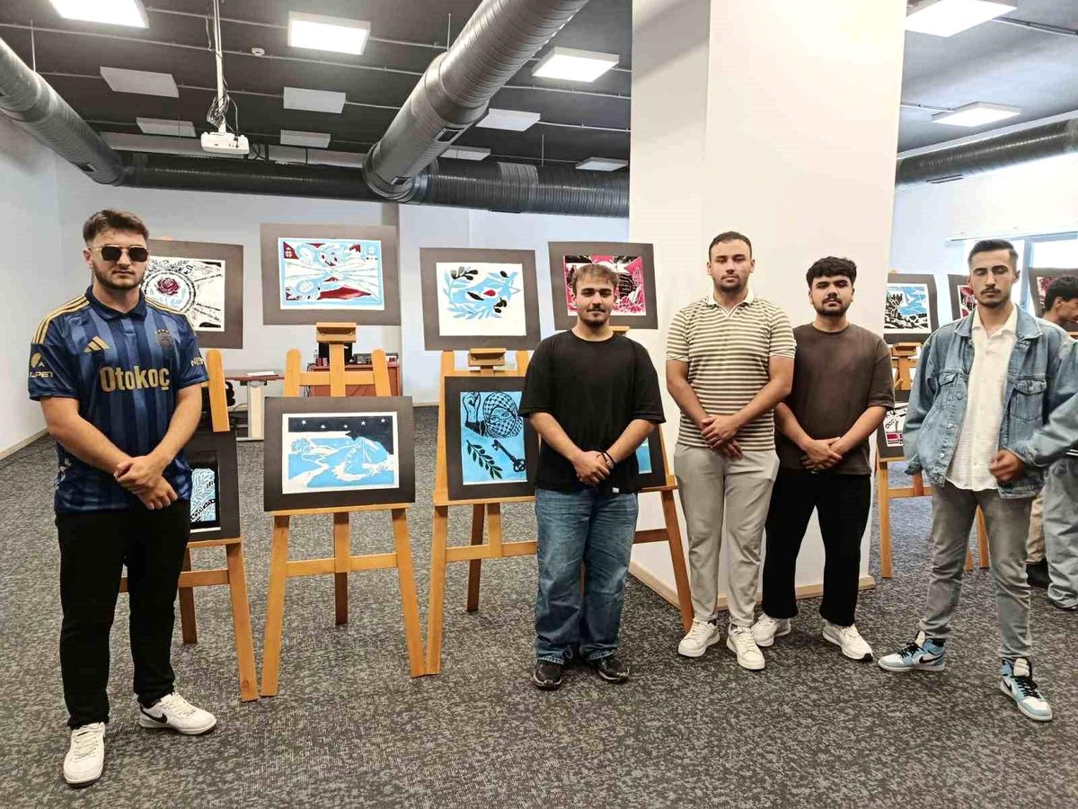 Özgün Baskı Sergisi Toplumsal Konuları Sanatla Birleştirdi