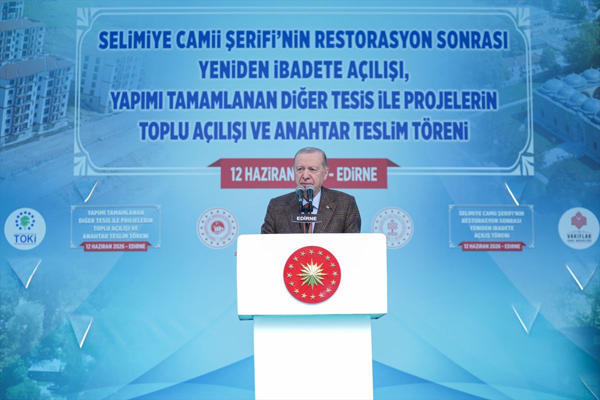 Erdoğan: Milletin muhalefet kavgalarına vakti yok