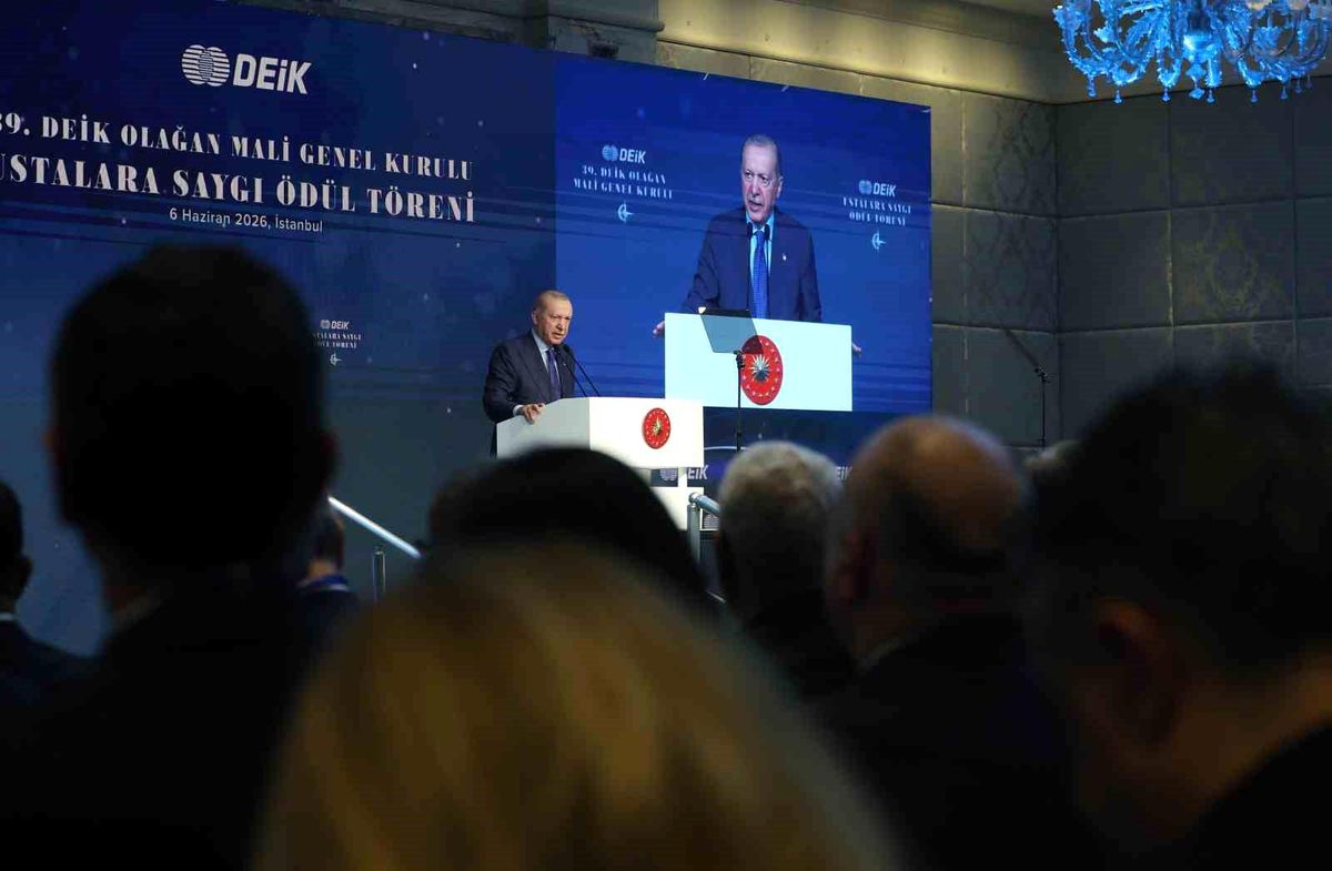 Cumhurbaşkanı Erdoğan’dan yatırımcılara çağrı: “Türkiye’ye gelin ve yerleşin. Sizler de güçlü ve büyük Türkiye’nin büyümesine dahil olun”
