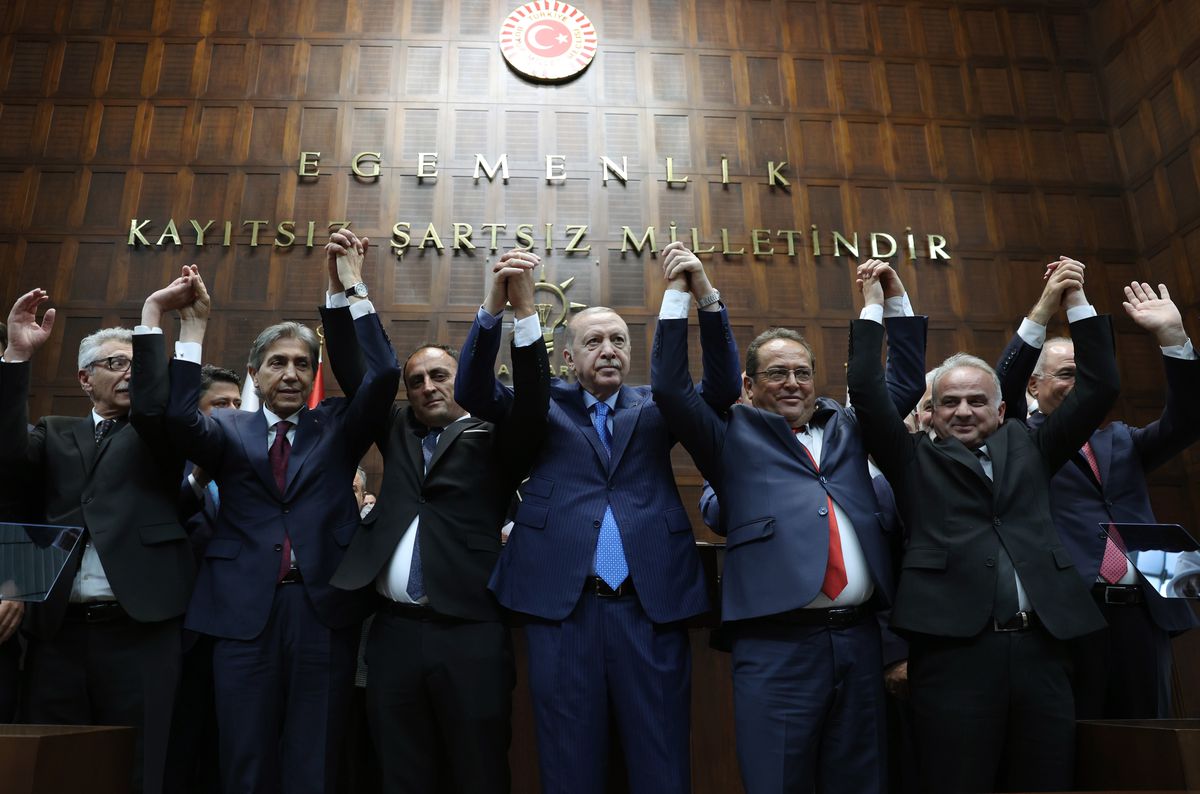 Cumhurbaşkanı Erdoğan: Türkiye’nin ve Kıbrıs Türkü’nün hakkına kastedilirse cevabımız çok sert olur