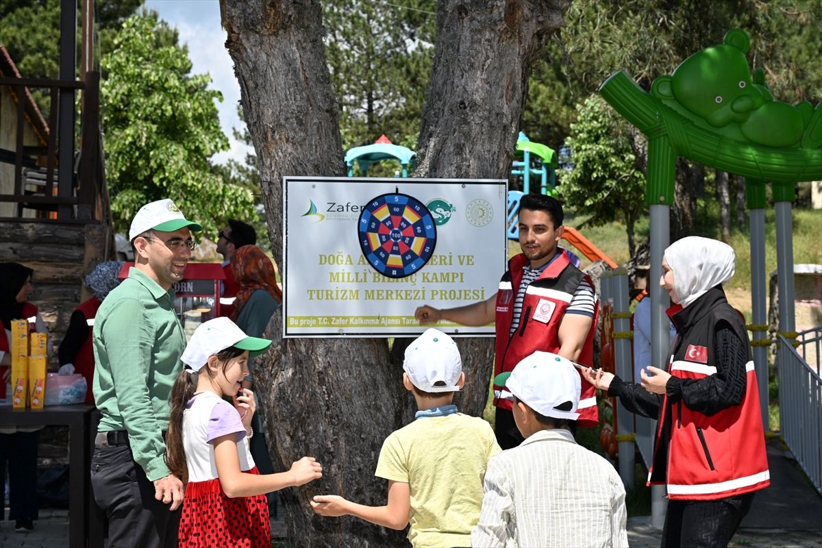 Demirci’de Uçurtma Şenliği Düzenlendi