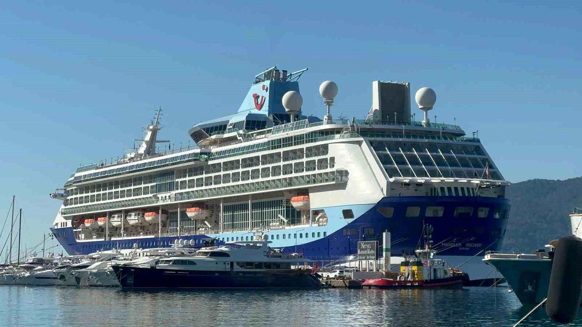Marmaris’e Gelen Kruvaziyerlerle Turist Akını