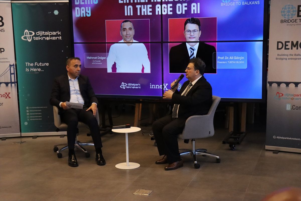Üsküp’te Girişimcilik Programı Kapanış Etkinliği