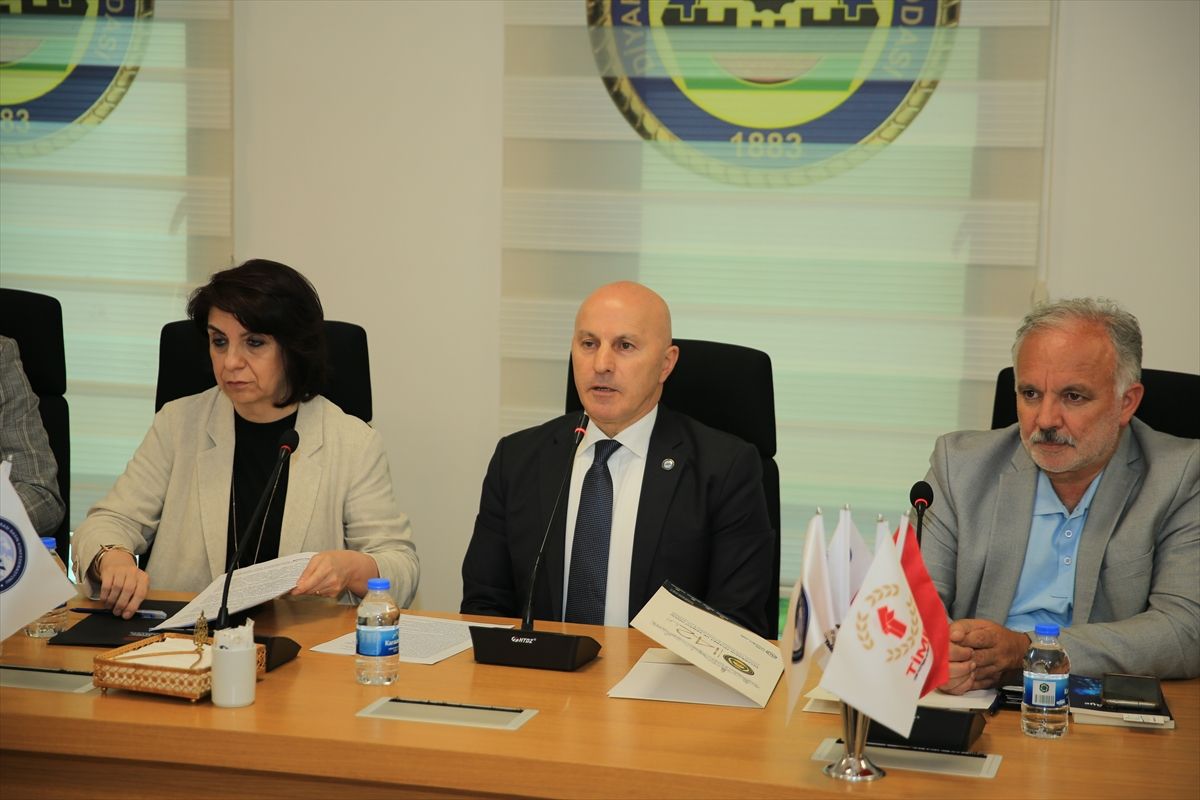 Medya Meslek Yasası Çalıştayı Diyarbakır’da