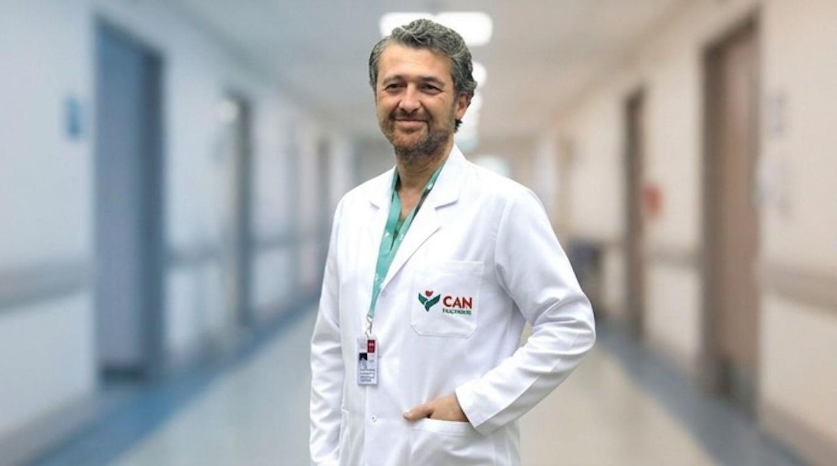 Doç. Dr. Şafak Öztürk: “Düzenli kontrol, meme sağlığında büyük fark yaratabilir”