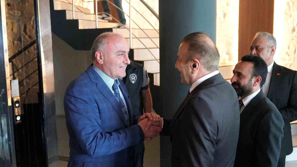 Duhok ve IKBY Heyeti ETSO’yu Ziyaret Etti