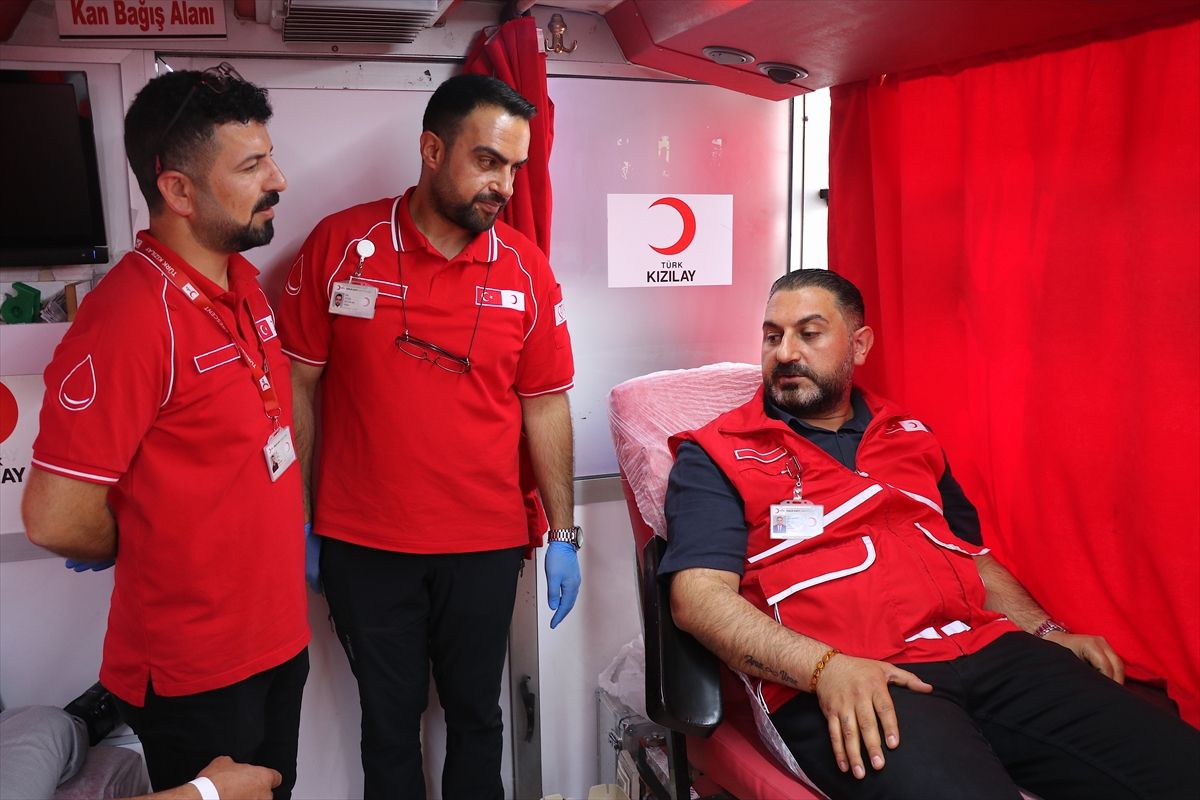 Van’da İki Gönüllü Kan Bağışçısı