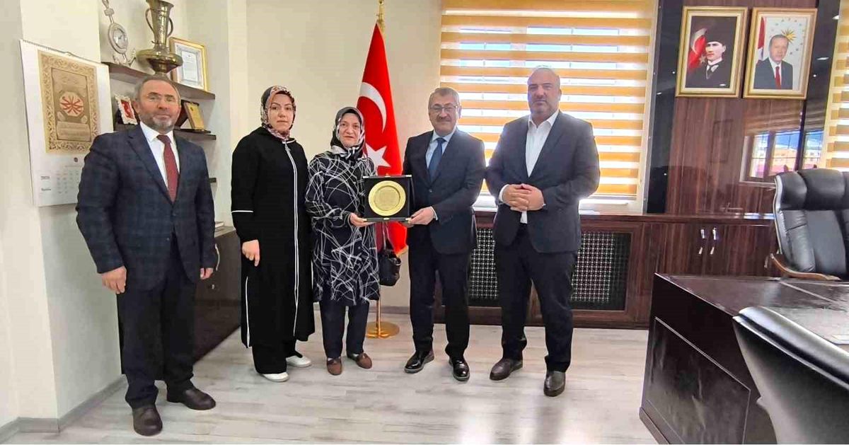 Yatılı Hafızlık Kursuna Anlamlı Bağış