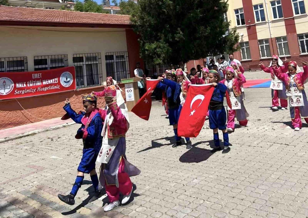 Hayat Boyu Öğrenme Haftası Emet’te Kutlandı