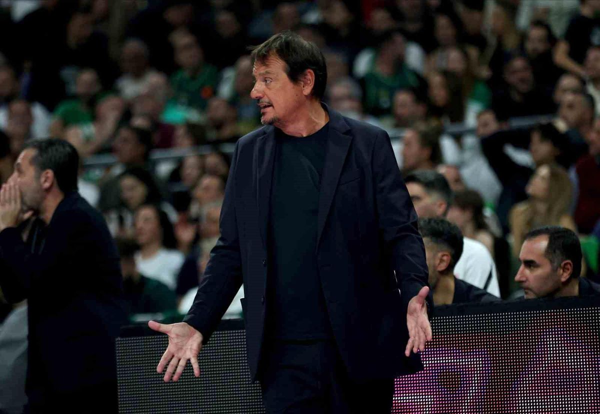 Ataman’dan Olympiakos Taraftarına Tepki
