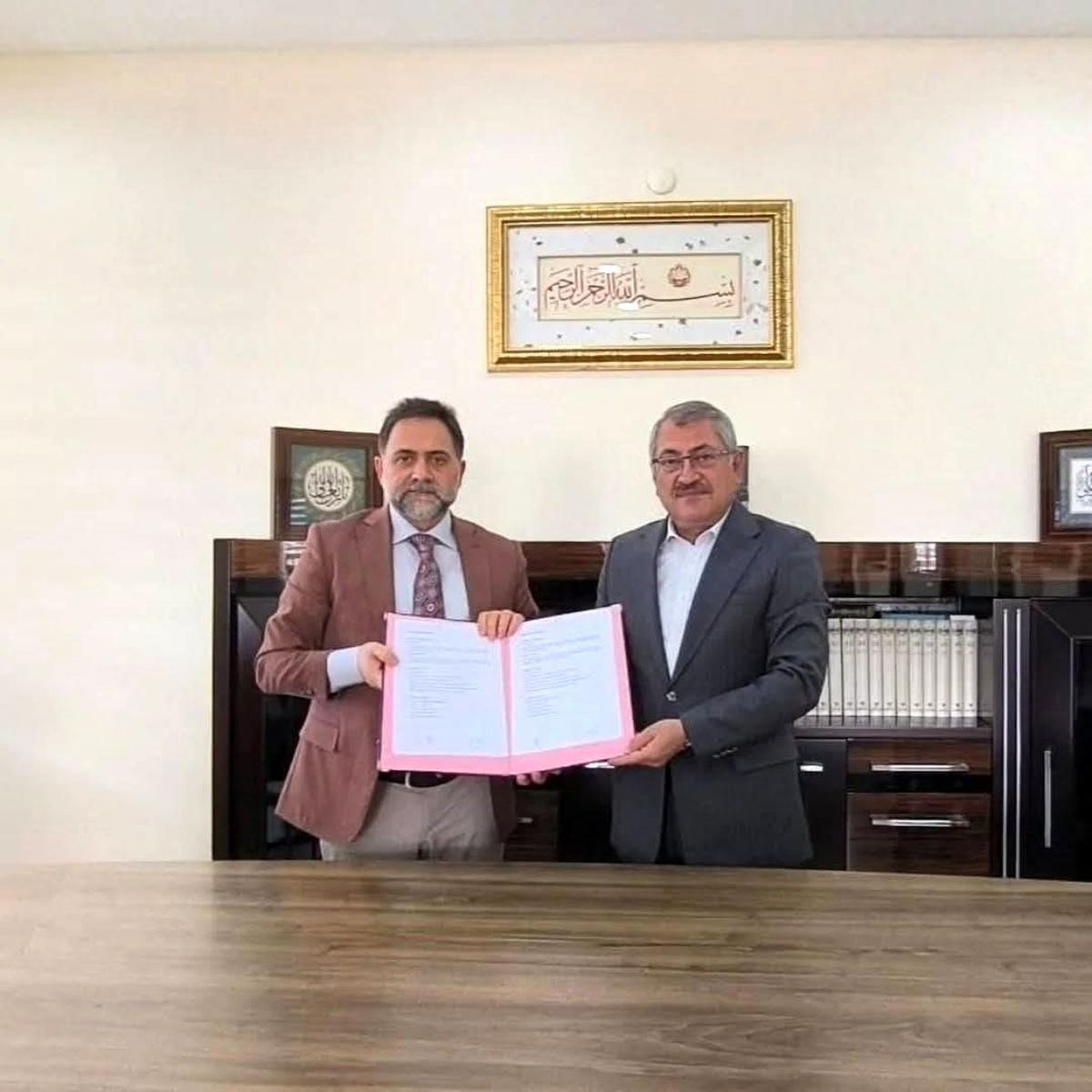 Erzurum’da anlamlı iş birliği: Müftülük ve Yakutiye Belediyesi protokol imzaladı