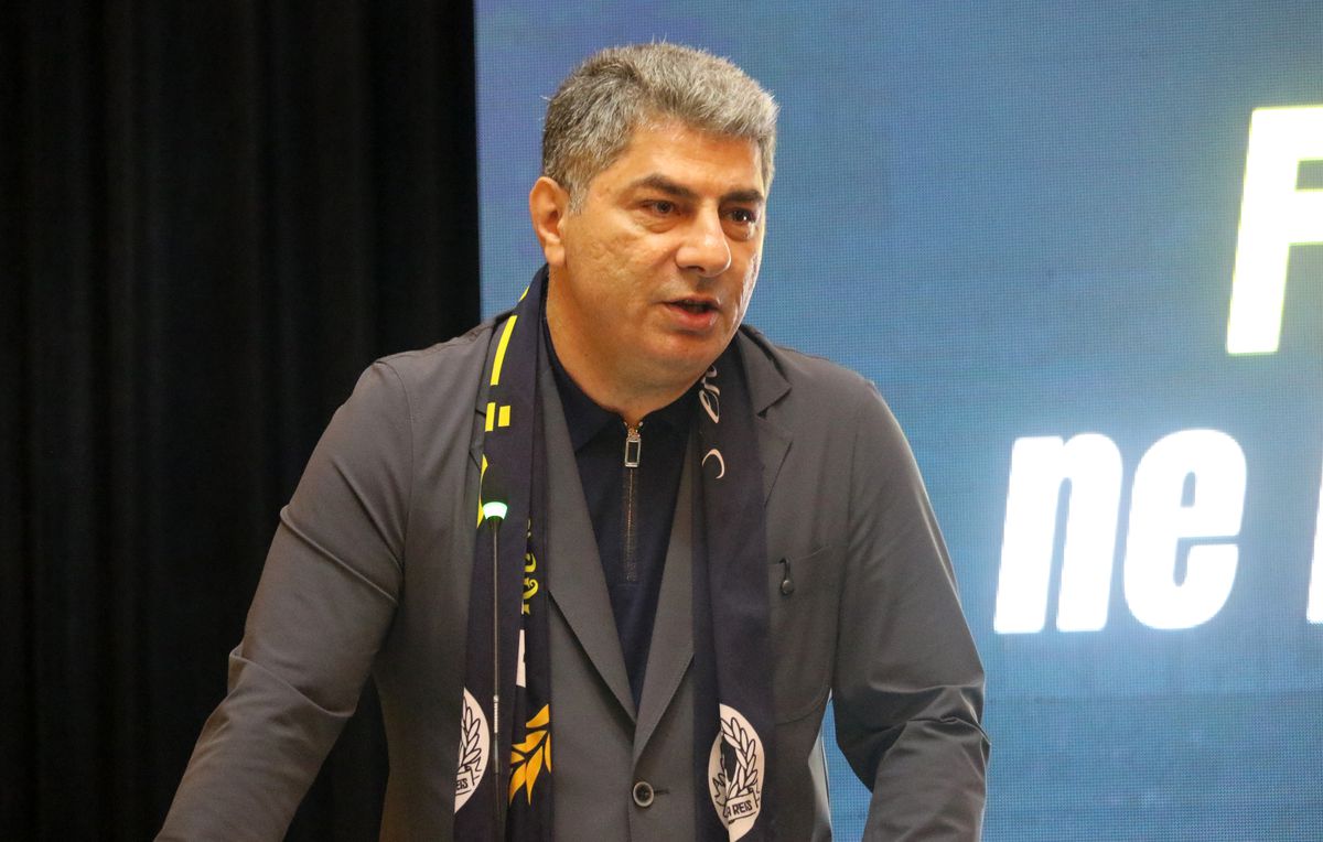 Hakan Safi’den Fenerbahçe’ye Transfer Müjdesi
