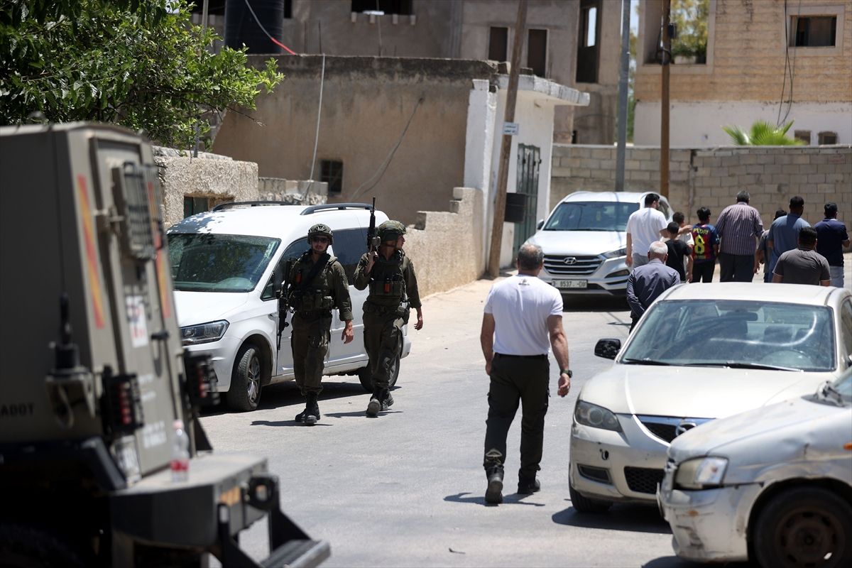 Ramallah’ta İsrail Saldırısı: 4 Filistinli Yaralı