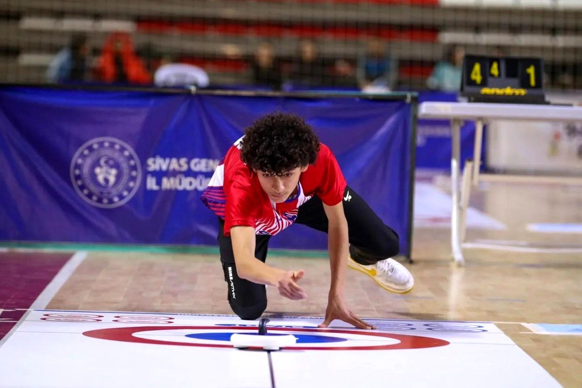 Küçükler Floor Curling Şampiyonası Sivas’ta