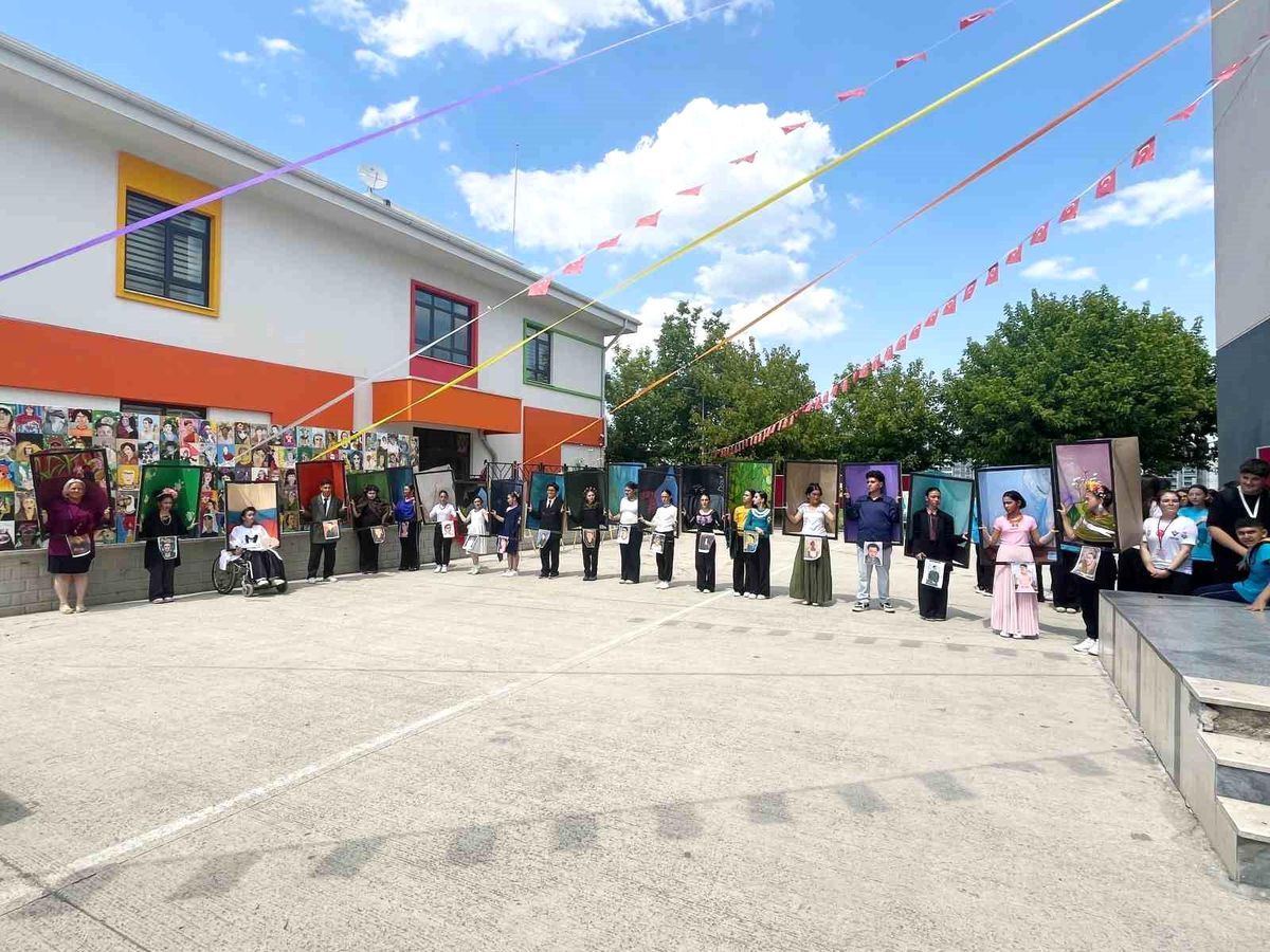 Frida Kahlo ruhu Bursa’da canlandı