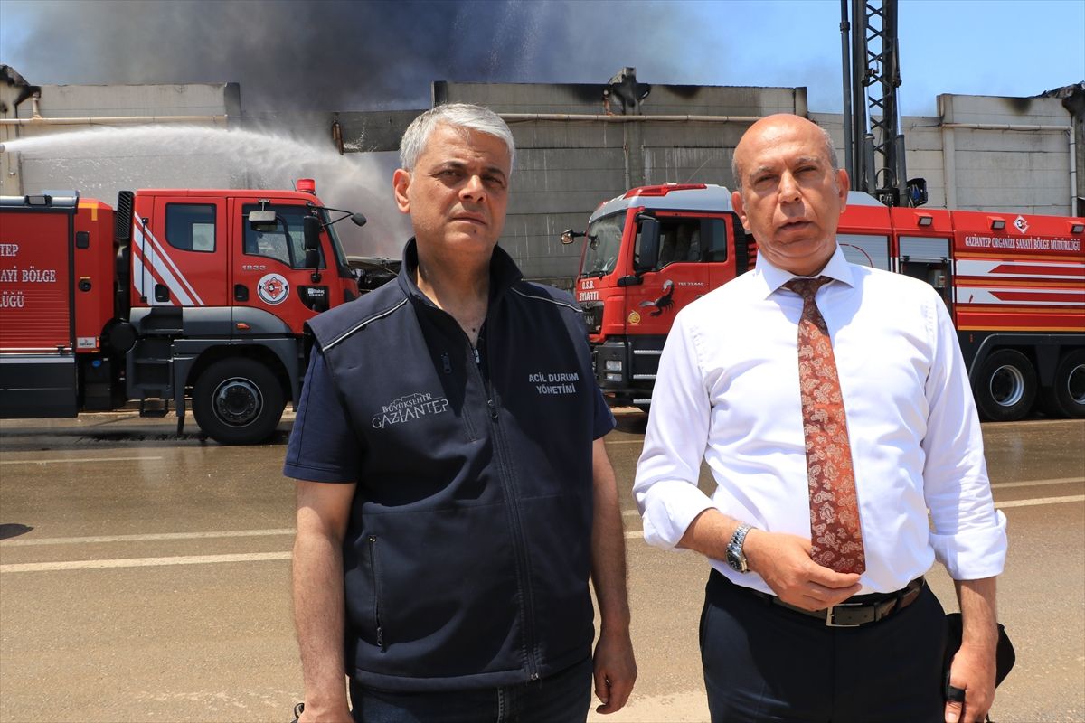 Gaziantep’te Tekstil Fabrikasında Yangın