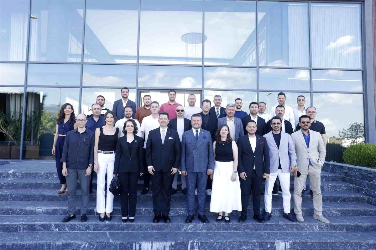 Genç İş İnsanları Buluştu