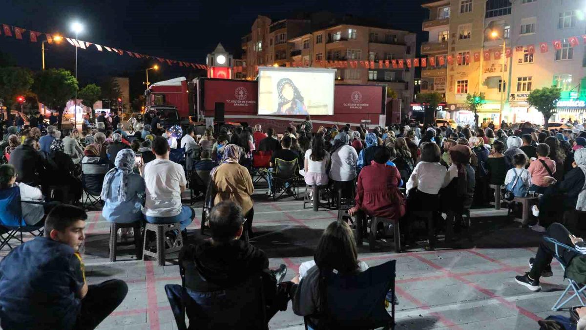 Karaman’da Gezen Sinema Projesi
