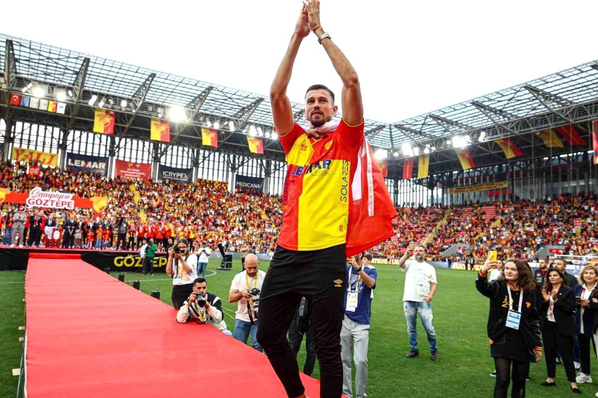 Göztepe, Lis’i Lech Poznan’a Göndermeye Hazırlanıyor