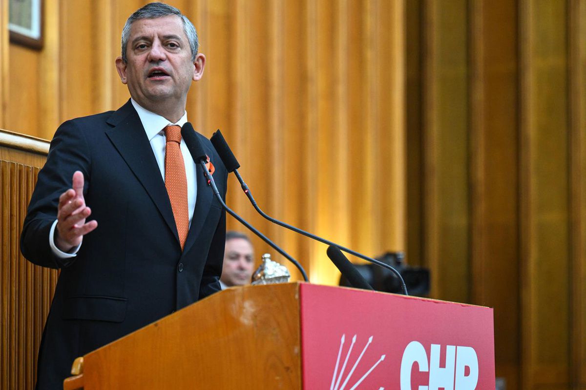 CHP’de grup toplantısı krizi! TBMM takviminde yer almadı, Özel’in ekibini jet başvuru yaptı