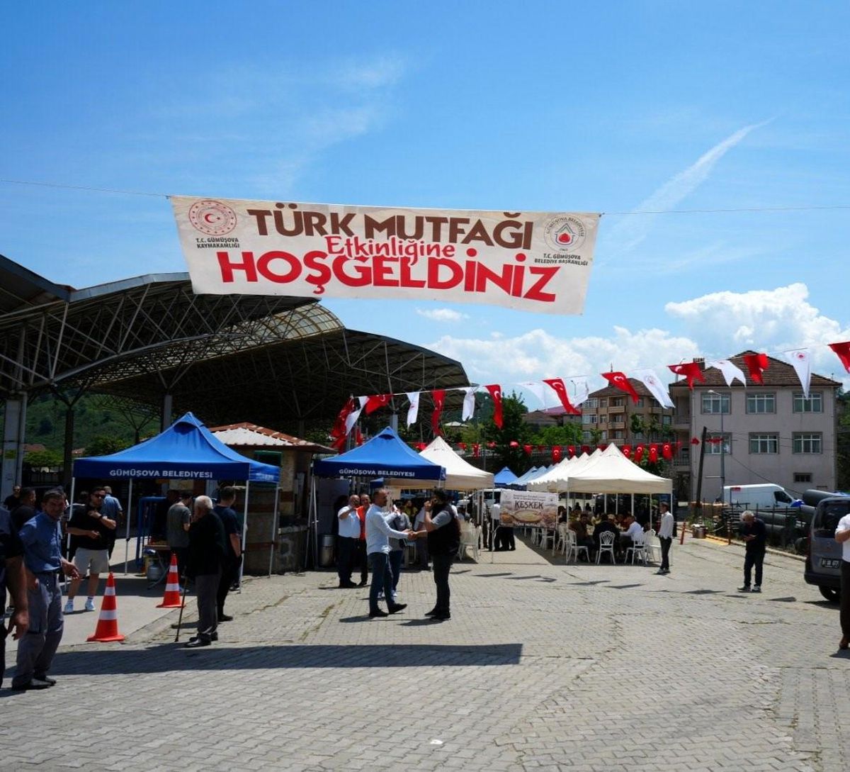 Gümüşova’da Keşkek İkramı