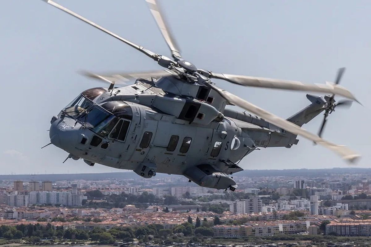 Devon’da Helikopter Kazası: 3 Asker Hayatını Kaybetti