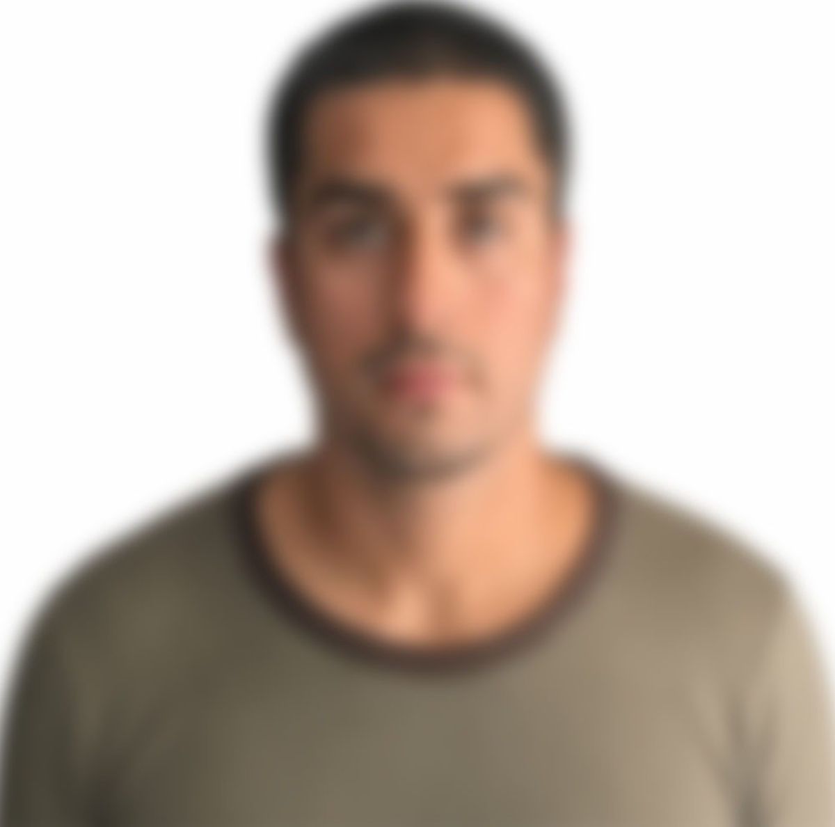 Interpol’ün Aradığı İranlı Havalimanında Yakalandı