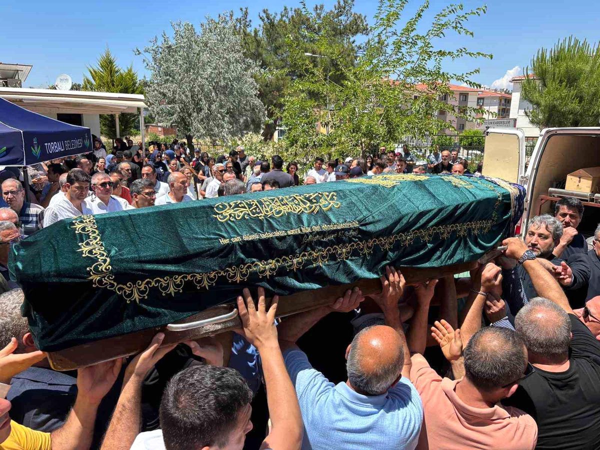 Irmak öğretmene acı veda