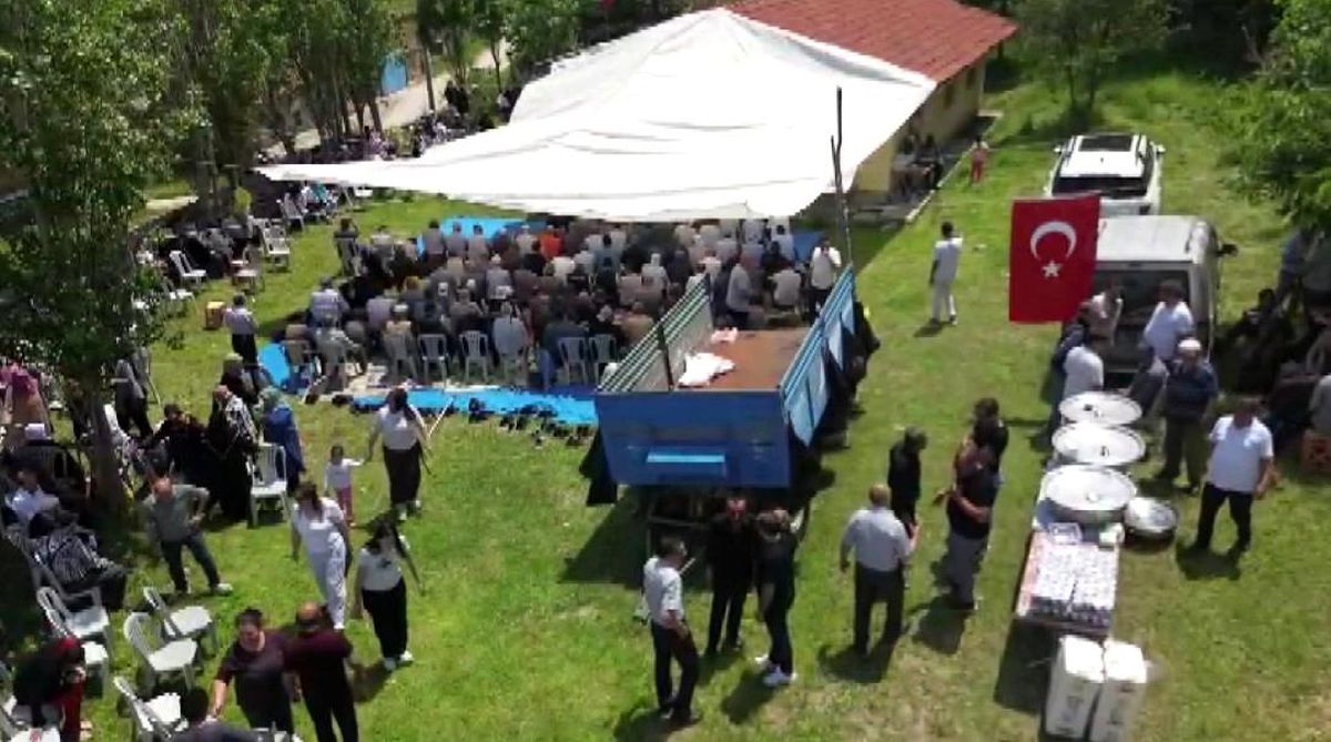 Kadıncık Mahallesi’nde yağmur ve şükür duası yapıldı